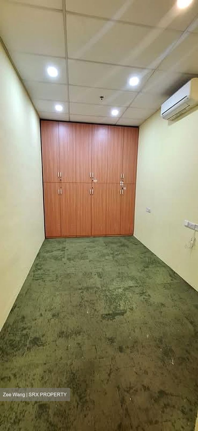 Tradehub 21 (D22), Factory #588620421